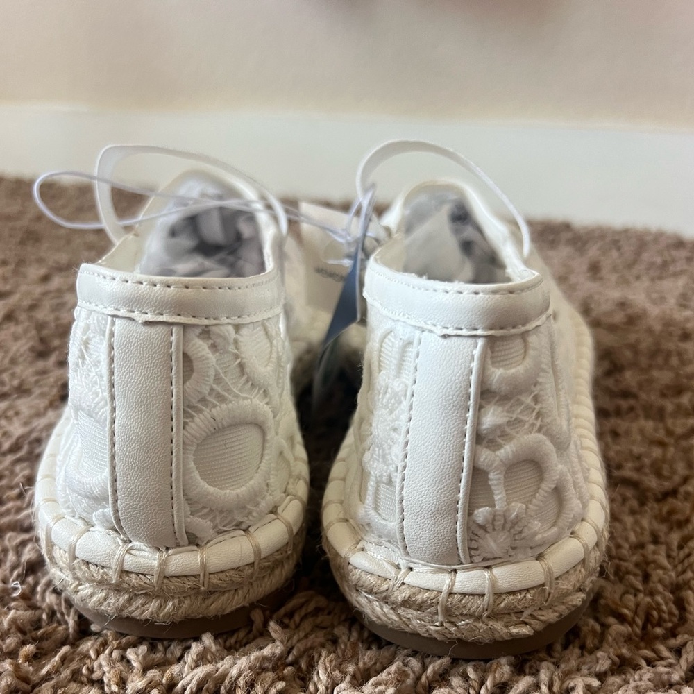 NWT Women's White Lace Espadrille Mary Jane Flats 9.5 - Picture 9 of 11
